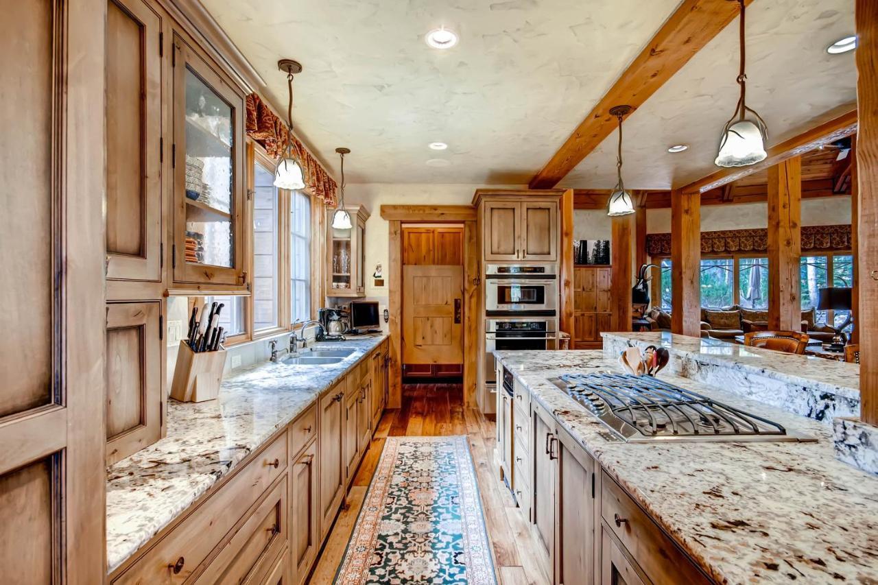 Hatari Lodge Holiday Home Breckenridge Exterior photo