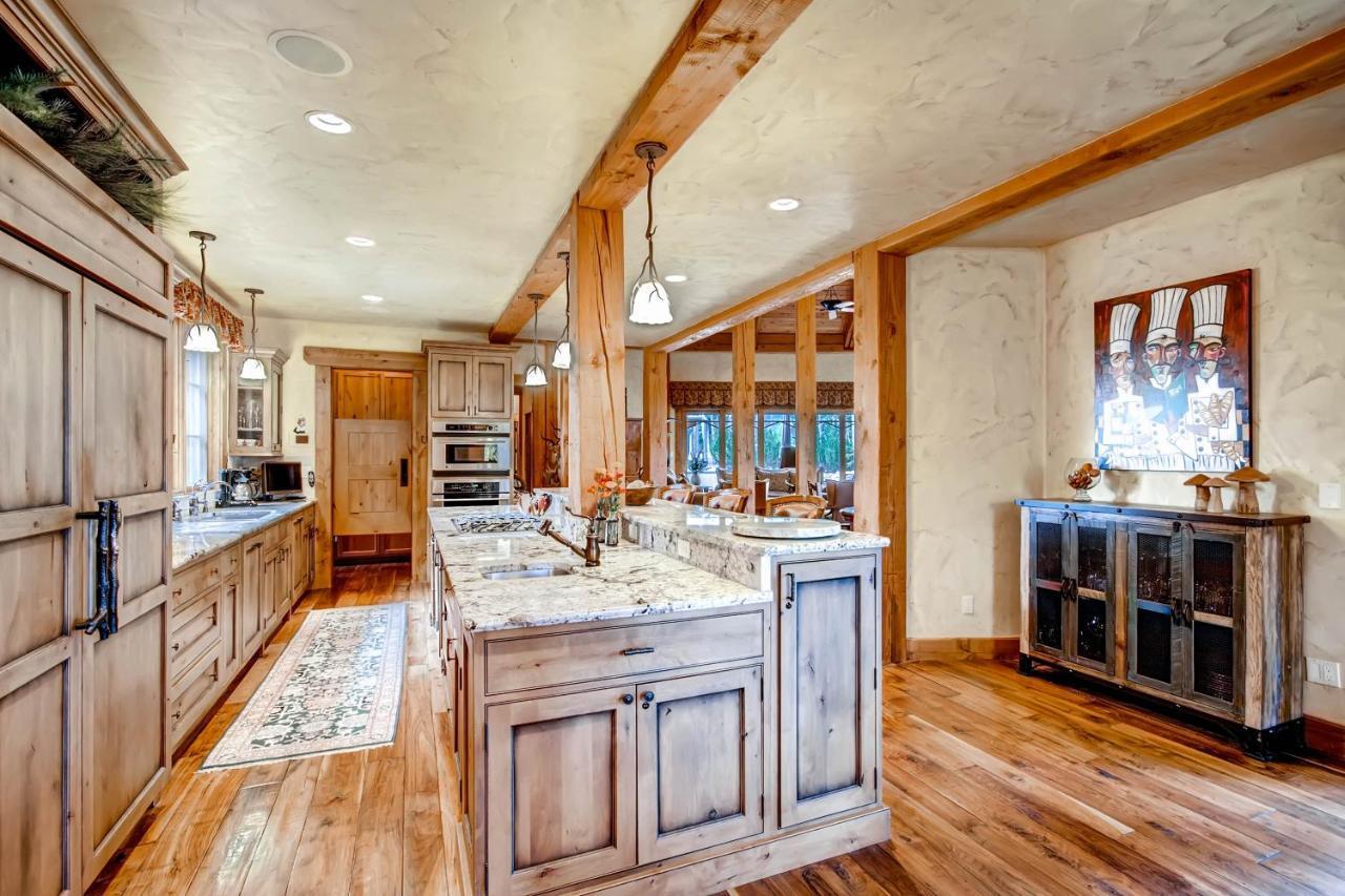 Hatari Lodge Holiday Home Breckenridge Exterior photo